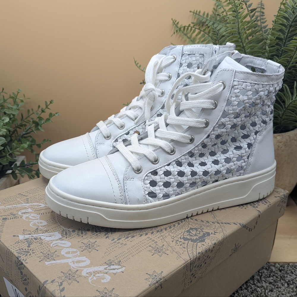 Free People Hayes High Top Leather Women's Size 9 Sneakers Casual Fall Shoes